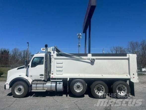 Kenworth T880 덤프 트럭