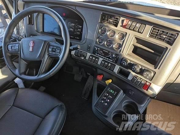 Kenworth T880 폐기물 수거 트럭