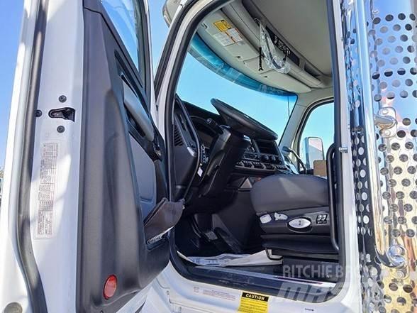 Kenworth T880 덤프 트럭