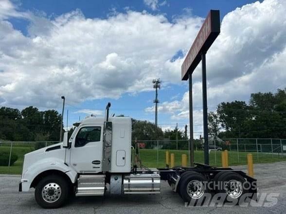 Kenworth T880 트랙터 유닛