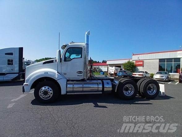 Kenworth T880 트랙터 유닛