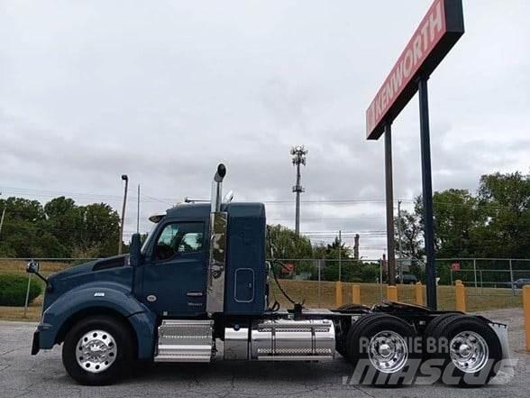 Kenworth T880 트랙터 유닛
