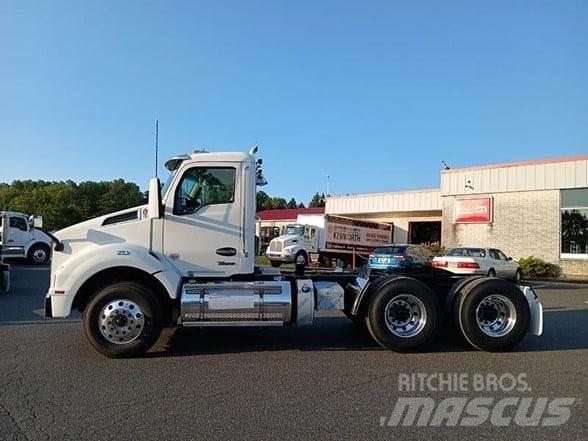 Kenworth T880 트랙터 유닛