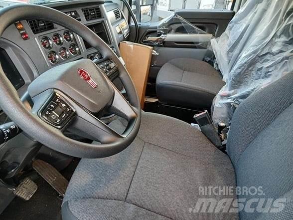 Kenworth T880 덤프 트럭