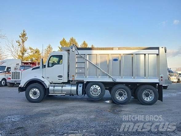 Kenworth T880 덤프 트럭