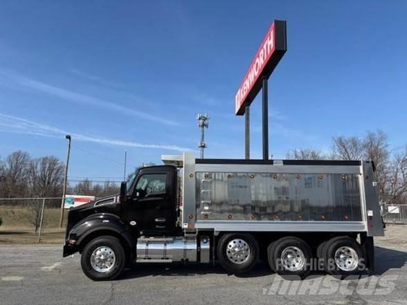Kenworth T880 덤프 트럭