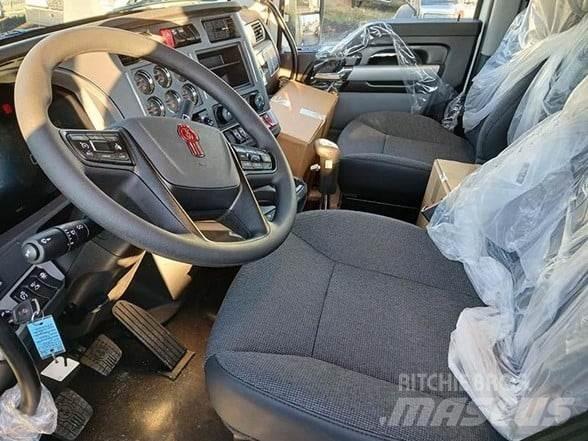 Kenworth T880 트랙터 유닛
