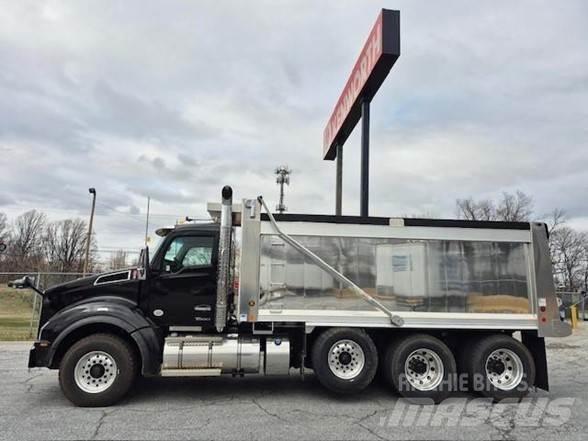 Kenworth T880 덤프 트럭