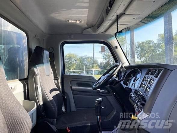 Kenworth T880 덤프 트럭