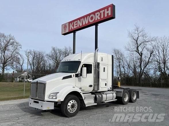 Kenworth T880 트랙터 유닛