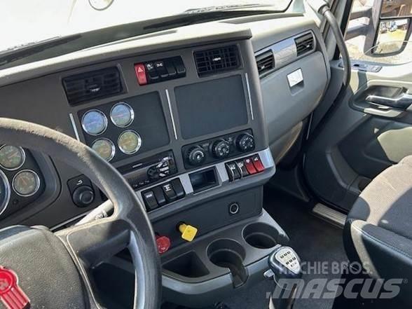 Kenworth T880 트랙터 유닛