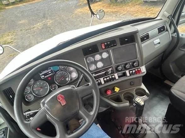 Kenworth T880 트랙터 유닛