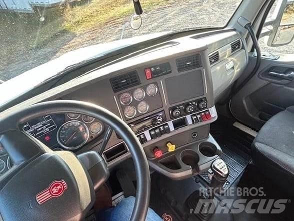 Kenworth T880 트랙터 유닛