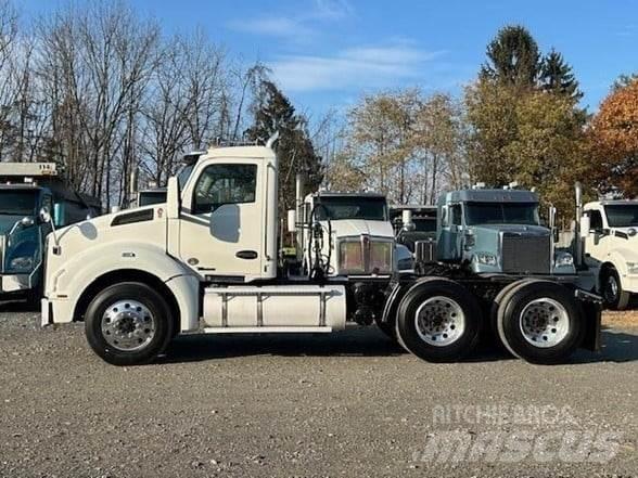 Kenworth T880 트랙터 유닛