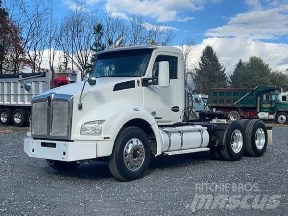 Kenworth T880 트랙터 유닛