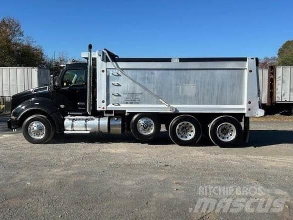 Kenworth T880 덤프 트럭