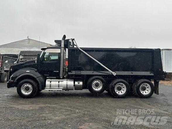 Kenworth T880 덤프 트럭
