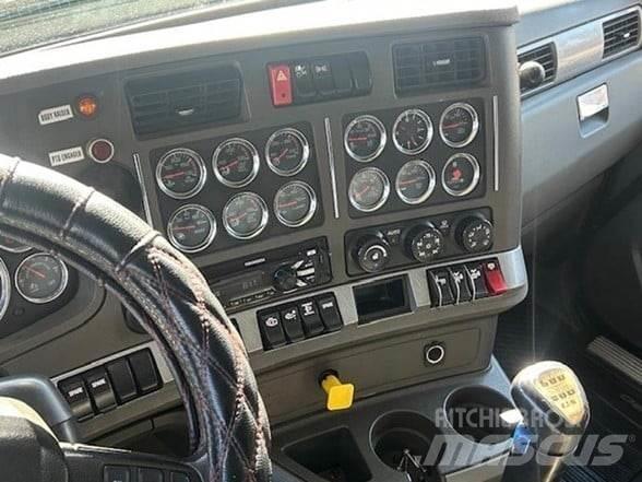Kenworth T880 덤프 트럭