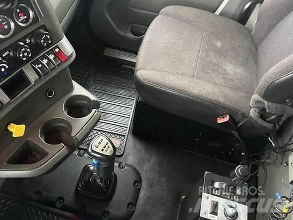 Kenworth T880 덤프 트럭