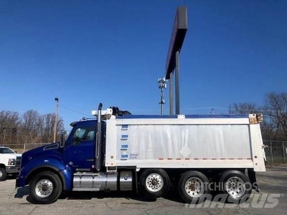 Kenworth T880 덤프 트럭