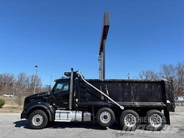 Kenworth T880 덤프 트럭