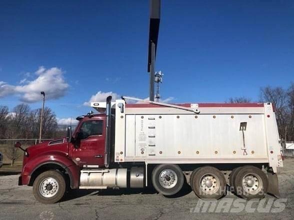 Kenworth T880 덤프 트럭