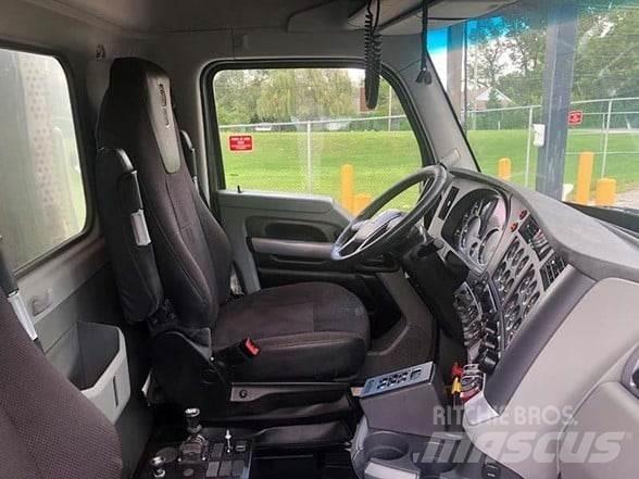 Kenworth T880 덤프 트럭
