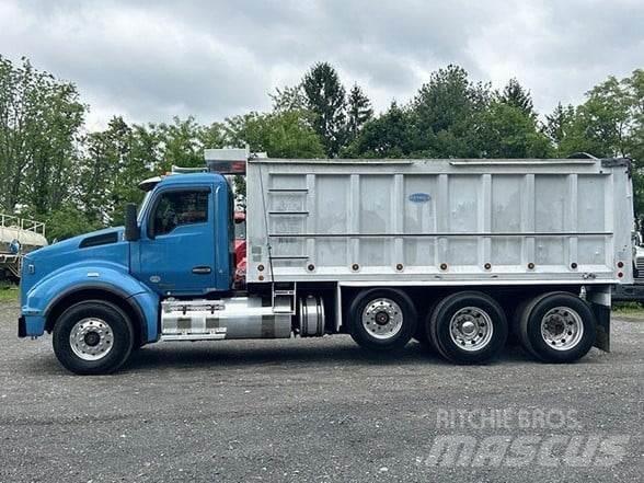 Kenworth T880 덤프 트럭