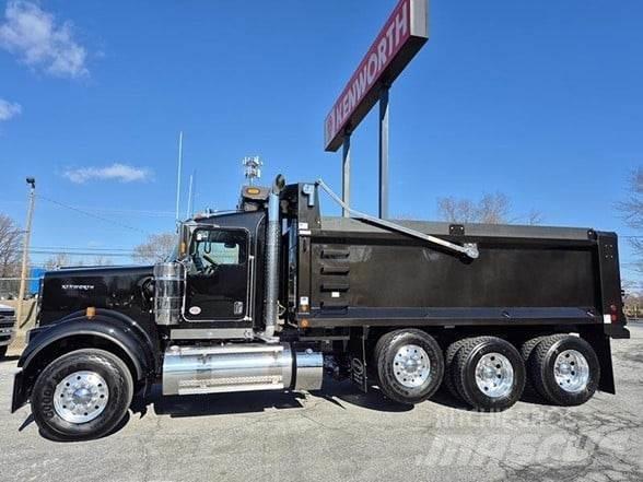 Kenworth W900 덤프 트럭