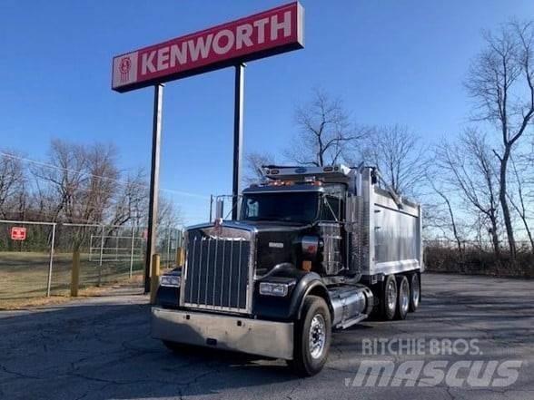 Kenworth W900B 덤프 트럭