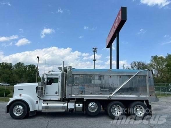 Kenworth W900L 덤프 트럭