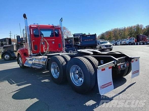 Kenworth W990 트랙터 유닛