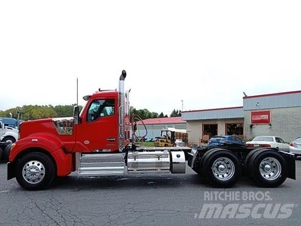 Kenworth W990 트랙터 유닛