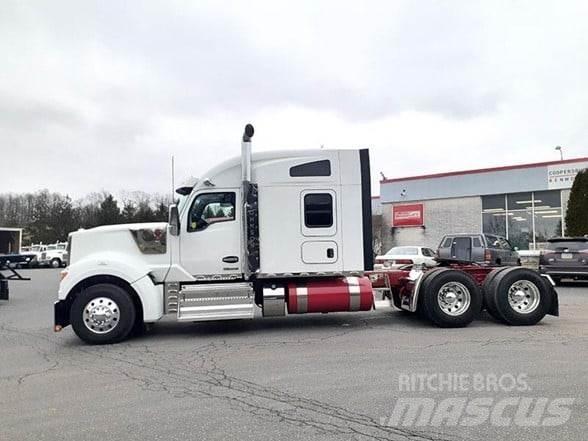 Kenworth W990 트랙터 유닛