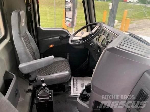 Mack GRANITE GU713 폐기물 수거 트럭