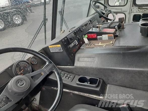 Mack LEU613 폐기물 수거 트럭