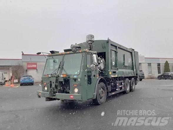 Mack LEU613 폐기물 수거 트럭
