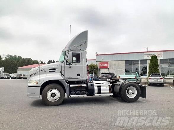 Mack PINNACLE CXU612 트랙터 유닛