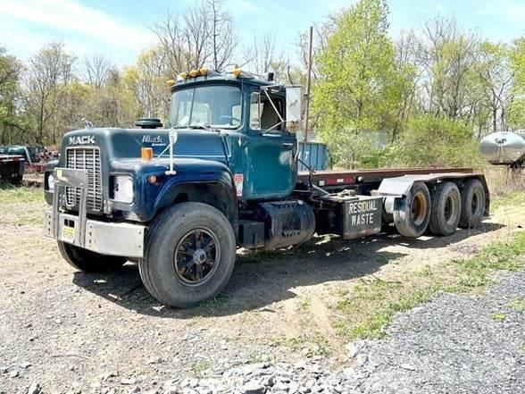 Mack RD686SX 폐기물 수거 트럭