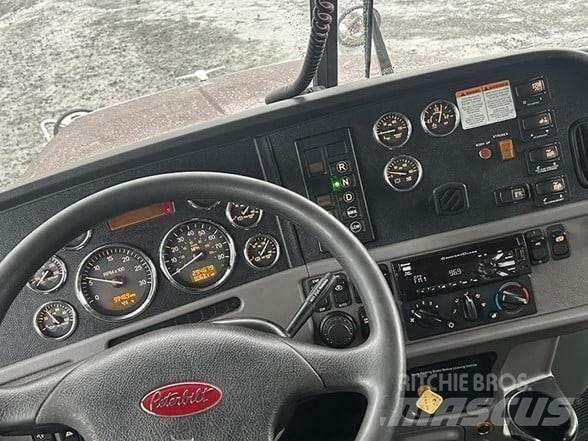 Peterbilt 365 덤프 트럭