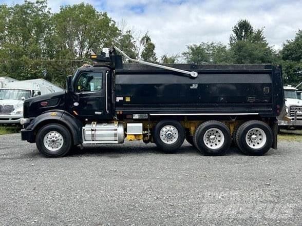 Peterbilt 567 덤프 트럭