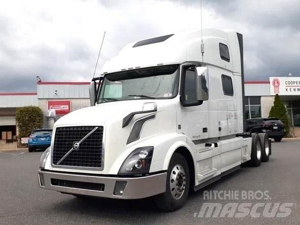 Volvo VNL64T780 트랙터 유닛