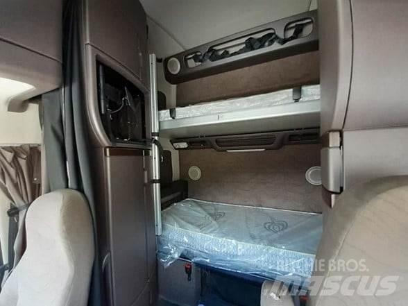 Volvo VNL64T780 트랙터 유닛