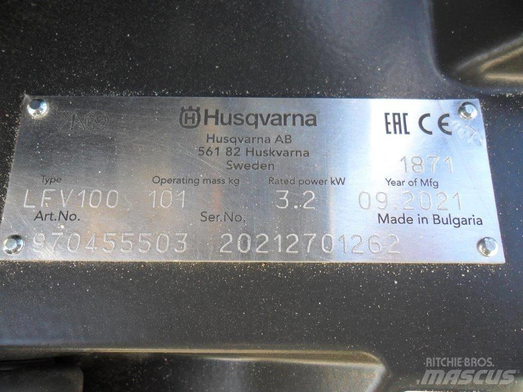 Husqvarna LFV 100 진동롤러