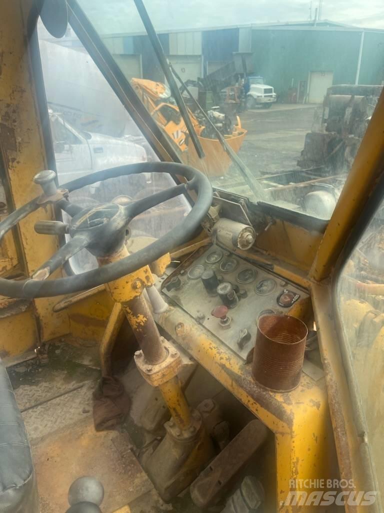 CAT 980 B  휠로우더