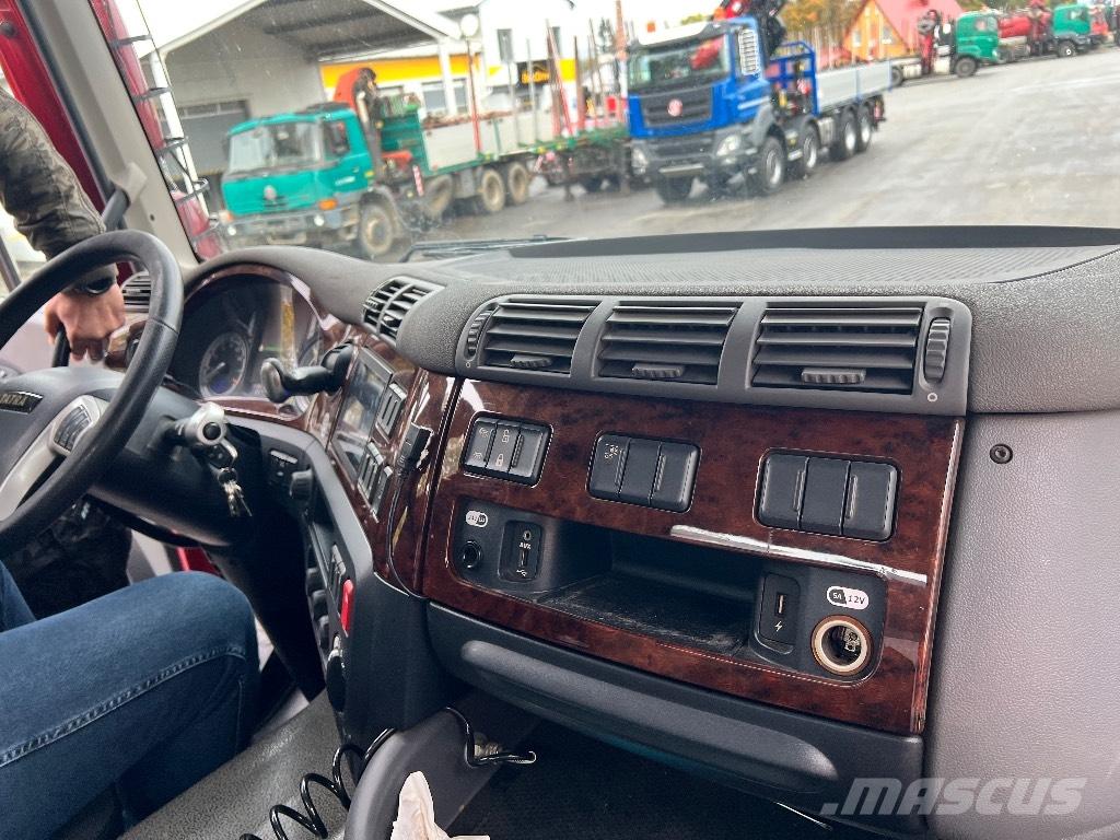 Tatra T158 플랫베드/드롭사이드 트럭