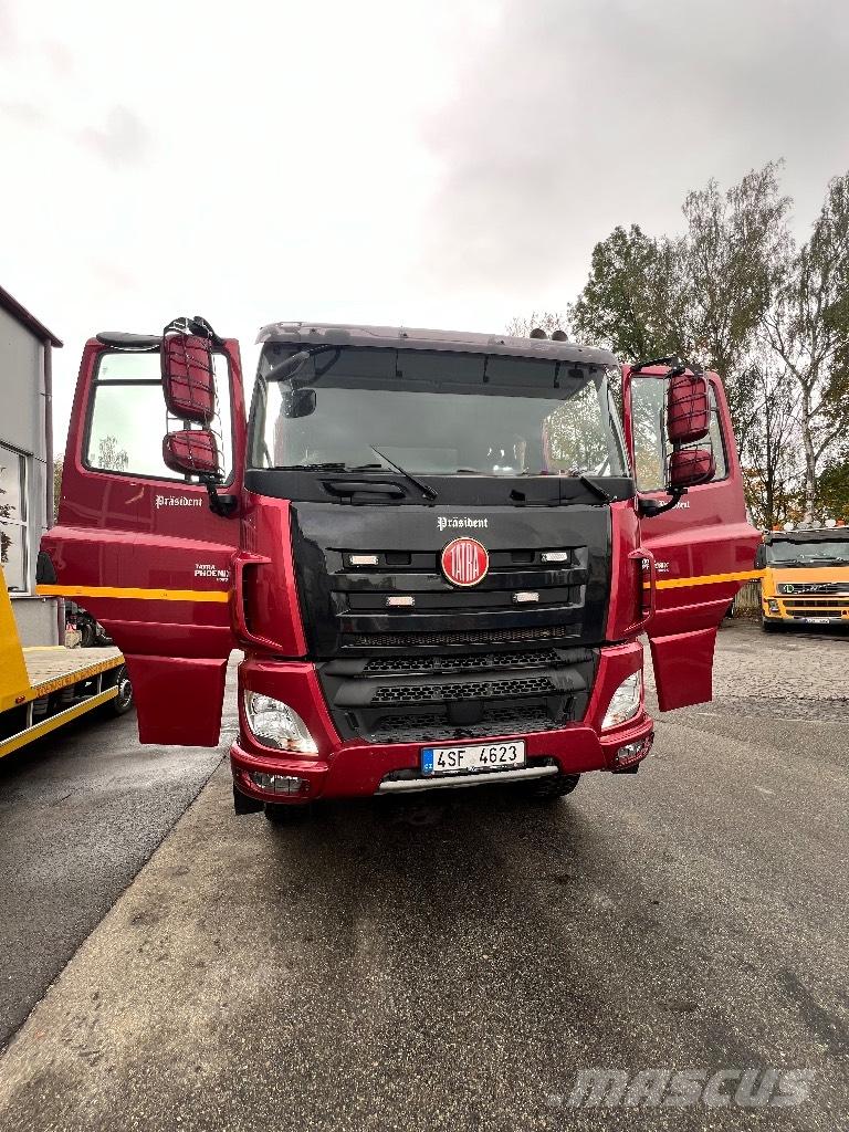 Tatra T158 플랫베드/드롭사이드 트럭