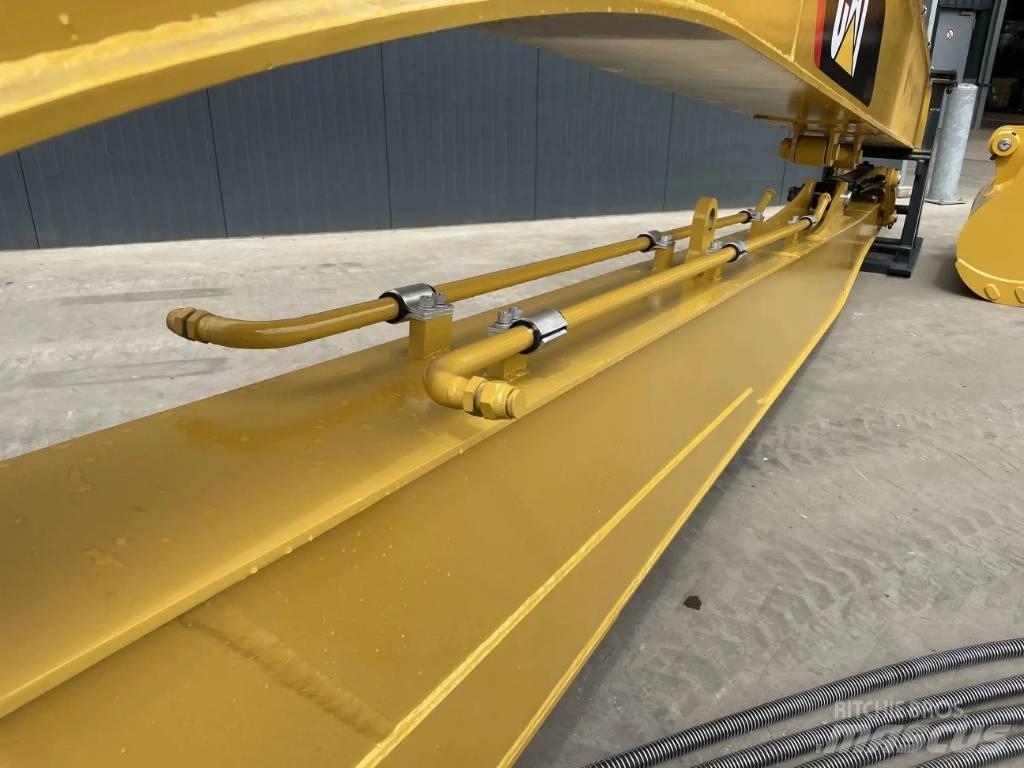 CAT 320E 15m Set 백호