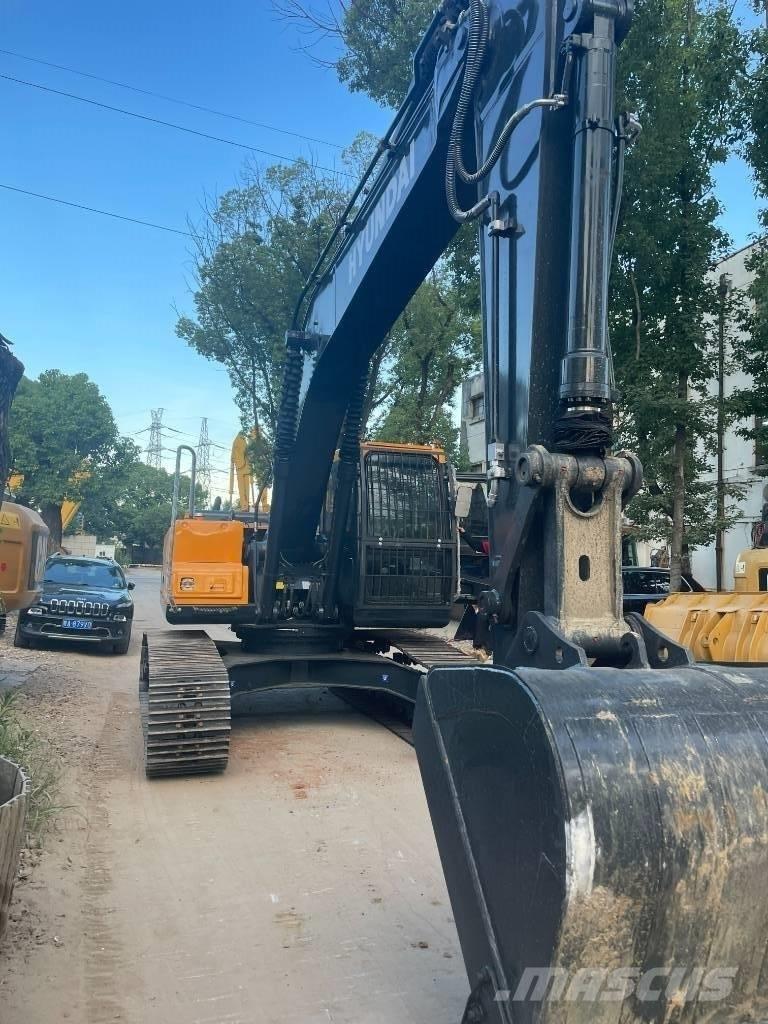 Hyundai 220HX 대형 굴삭기 29톤 이상