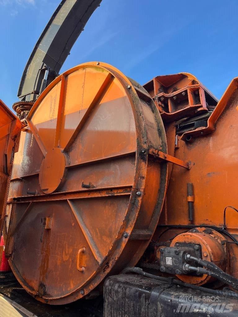 Doppstadt DH910SA 톱밥제조기